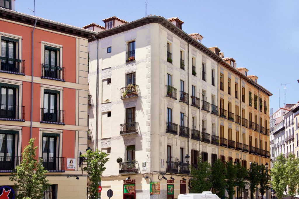 Modificación Puntual del PGOUM inclusión edificios representativos de la arquitectura Popular Neomudéjar